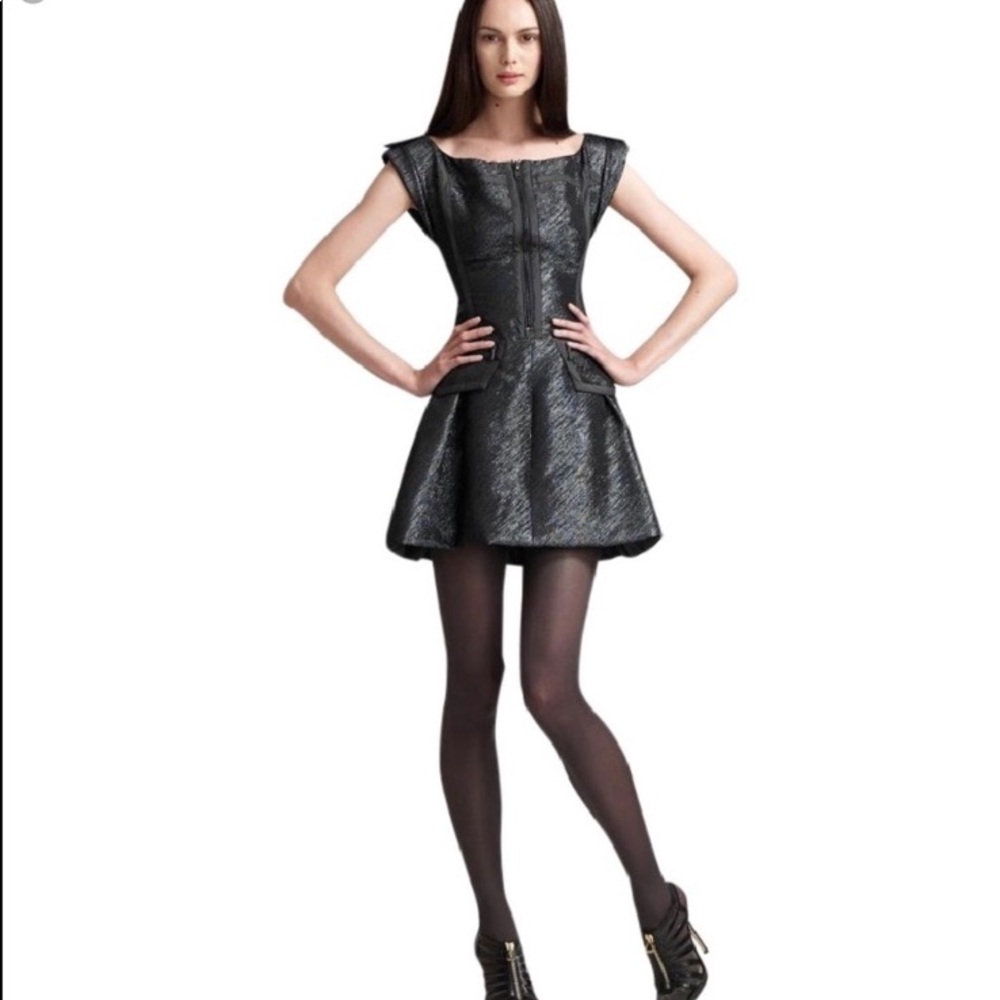 Stunning Z Spoke by Zac Posen